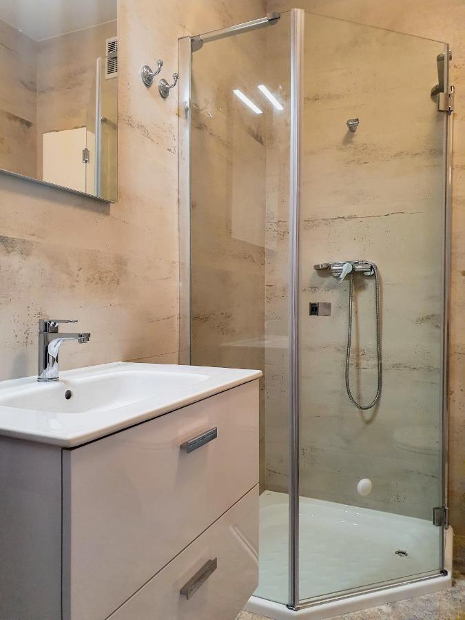 Apartament Ohar Downtown Елблаг Екстериор снимка